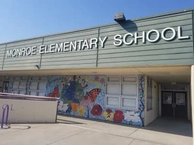 Monroe Elementary School logo