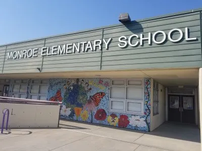 Monroe Elementary School logo